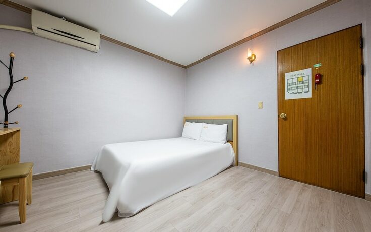 Imagen de la habitación del Hotel Boryeong Golden Beach. Foto 15