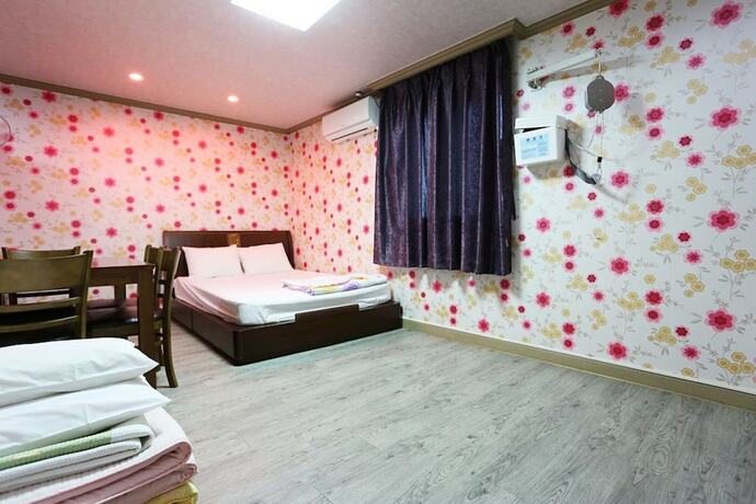 Imagen de la habitación del Hotel Boryeong Gyeongdong Motel. Foto 14
