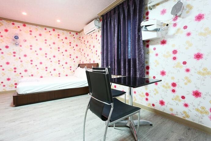 Imagen general del Hotel Boryeong Gyeongdong Motel. Foto 4