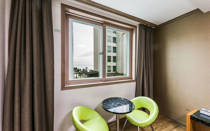Imagen de la habitación del Hotel Boryeong Island. Foto 17