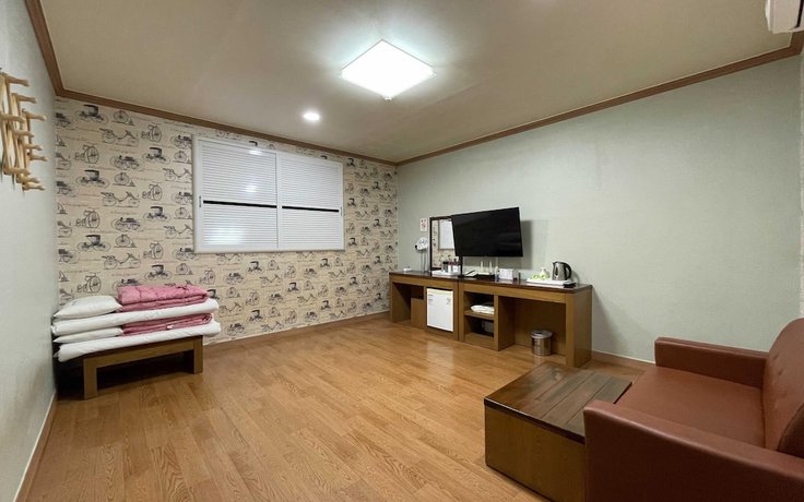 Imagen de la habitación del Hotel Boryeong Zeus. Foto 2