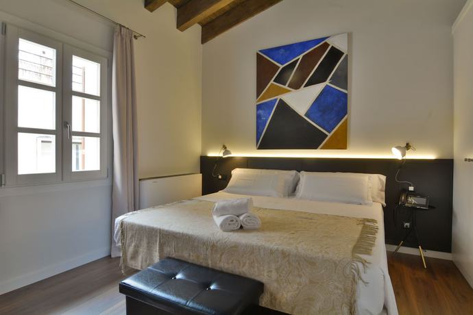 Imagen de la habitación del Hotel Bosch Boutique. Foto 16