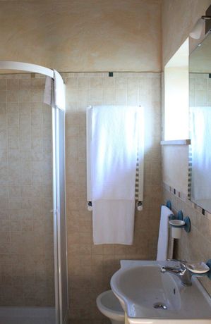 Imagen de la habitación del Hotel Bosco Ciancio. Foto 14