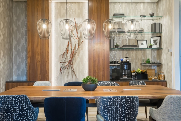 Imagen de los interiores del Hotel Bosmal Arjaan by Rotana. Foto 15