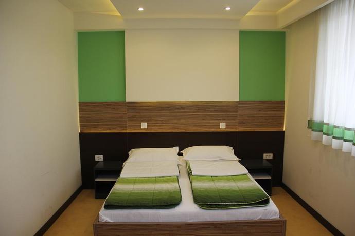 Imagen de la habitación del Hotel Bosna 1. Foto 13