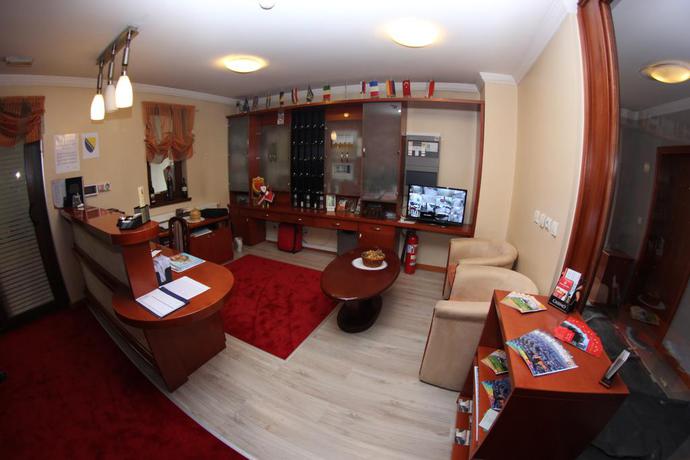 Imagen de los interiores del Hotel Bosna 1. Foto 15