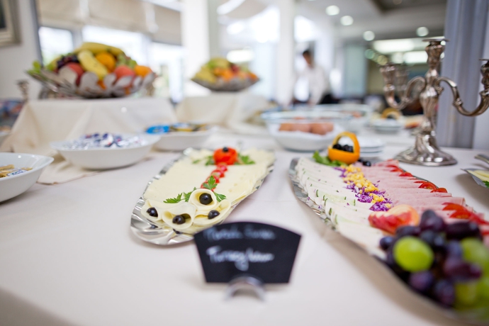 Imagen del bar/restaurante del Hotel Bosnia. Foto 3