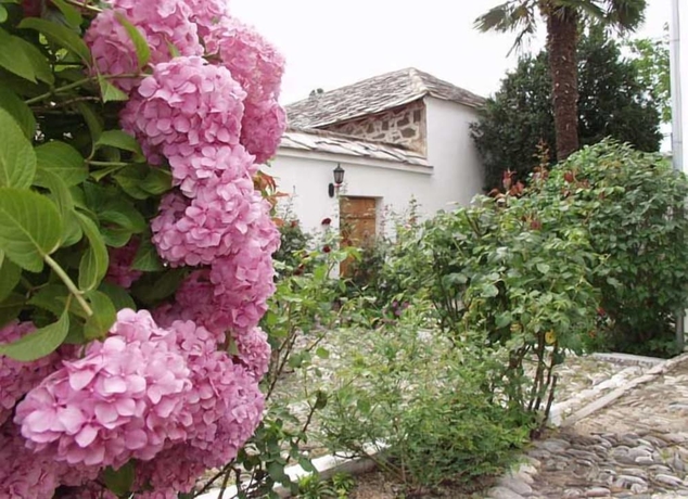 Imagen de los exteriores del Hotel Bosnian National Monument Muslibegovic House. Foto 14