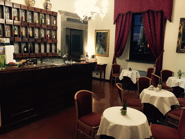 Imagen de los interiores del Hotel Bosone Palace. Foto 6