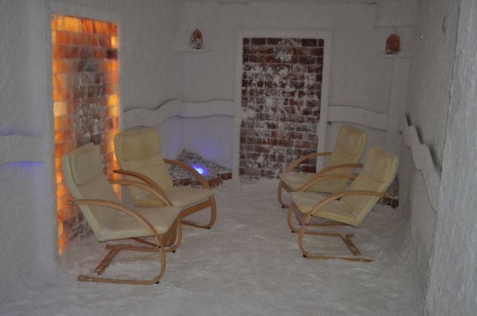 Imagen de la piscina del Hotel Bosphorus. Foto 17