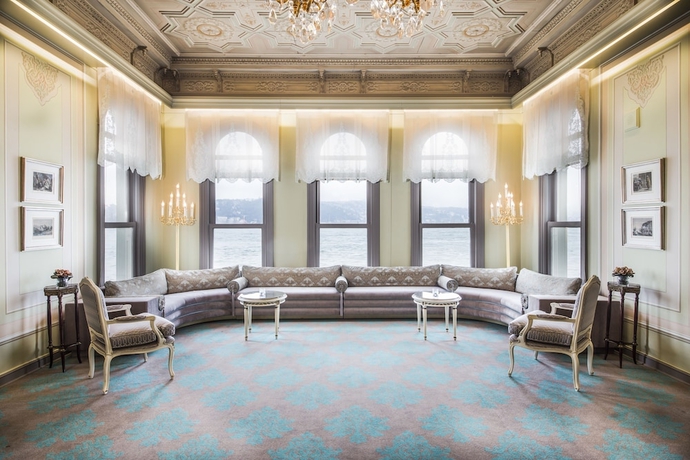 Imagen del bar/restaurante del Hotel Bosphorus Palace - Special Class. Foto 2