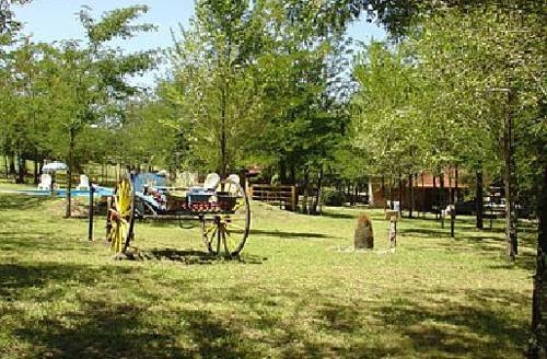 Imagen general del Hotel Bosque Encantado Caba&ntilde;as. Foto 8