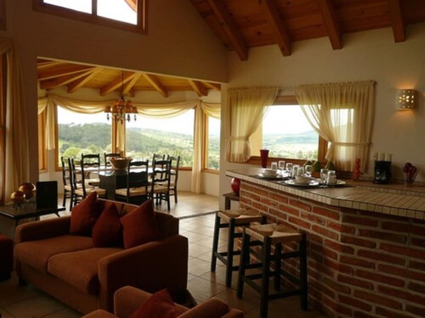 Imagen de la habitación del Hotel Bosque Escondido de Monta&ntilde;a. Foto 2