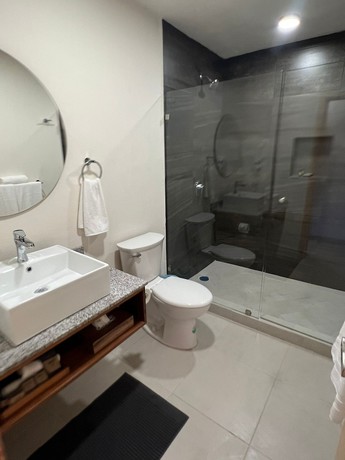 Imagen de la habitación del Hotel Bosque Escondido de Monta&ntilde;a. Foto 16