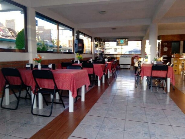 Imagen del bar/restaurante del Hotel Bosque Magico. Foto 20