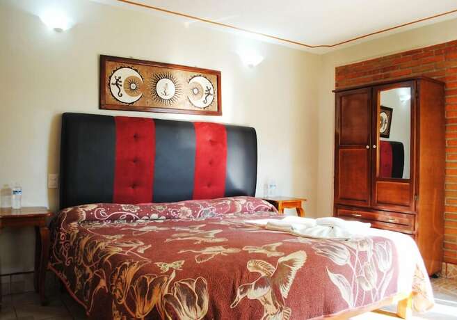 Imagen de la habitación del Hotel Bosque Magico. Foto 23