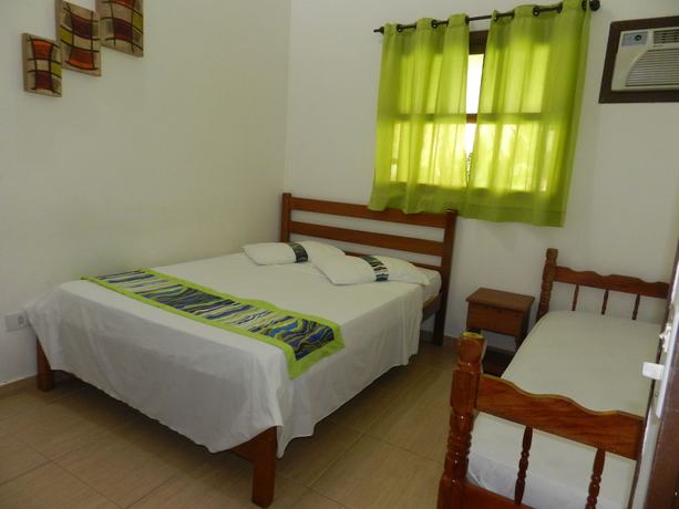 Imagen de la habitación del Hotel Bosques do Massagua&ccedil;u. Foto 17