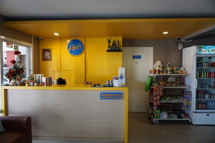 Imagen de los interiores del Hotel Boss House. Foto 19