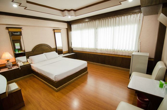 Imagen de la habitación del Hotel Boss, Rangsit. Foto 6