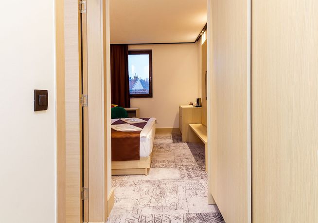 Imagen de la habitación del Hotel Boss, Sarajevo. Foto 16
