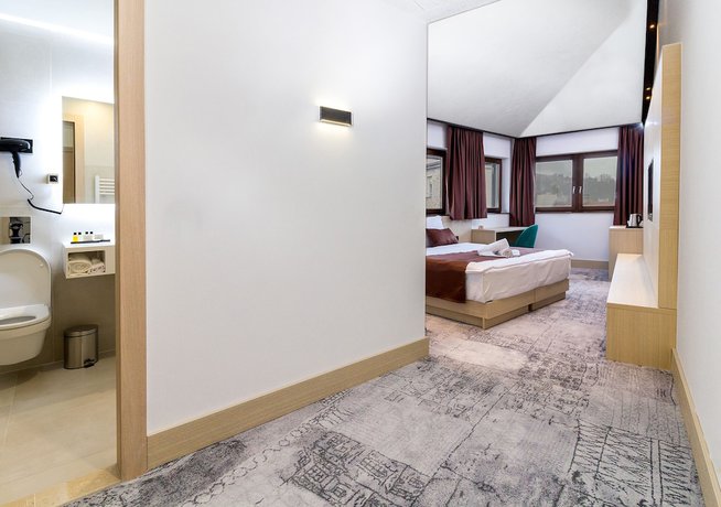 Imagen de la habitación del Hotel Boss, Sarajevo. Foto 19