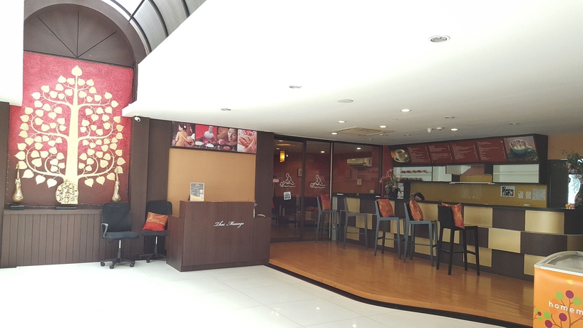 Imagen de los interiores del Hotel Boss Suites Nana. Foto 9