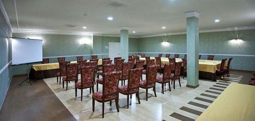 Imagen de los interiores del Hotel Bossh Alicia. Foto 11