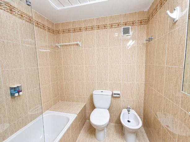 Imagen de la habitación del Hotel Bossh Lido. Foto 14