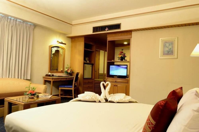 Imagen de la habitación del Hotel Bossotel Chiang Mai. Foto 4