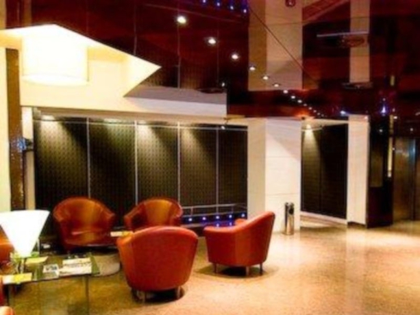 Imagen general del Hotel Boston, Bari. Foto 3
