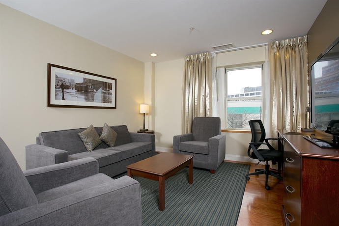 Imagen de los interiores del Hotel Boston Buckminster. Foto 12