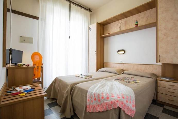 Imagen de la habitación del Hotel Boston, Cattolica. Foto 14