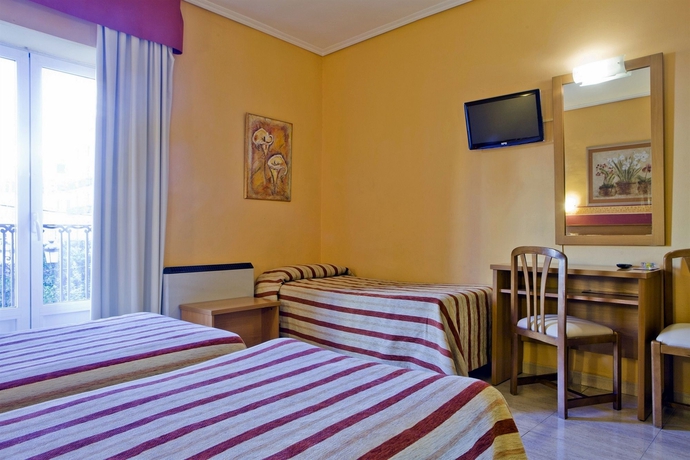 Imagen de la habitación del Hotel Boston, Córdoba. Foto 2