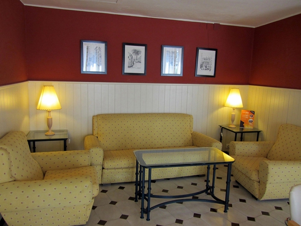 Imagen de los interiores del Hotel Boston, Córdoba. Foto 15