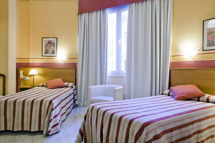 Imagen de la habitación del Hotel Boston, Córdoba. Foto 4