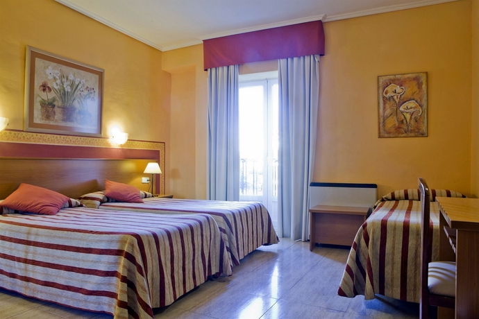 Imagen de la habitación del Hotel Boston, Córdoba. Foto 5