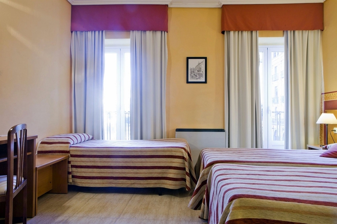 Imagen de la habitación del Hotel Boston, Córdoba. Foto 6