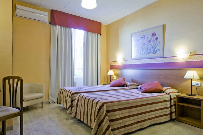 Imagen de la habitación del Hotel Boston, Córdoba. Foto 9