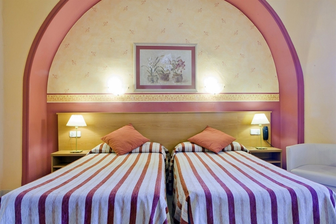 Imagen de la habitación del Hotel Boston, Córdoba. Foto 10