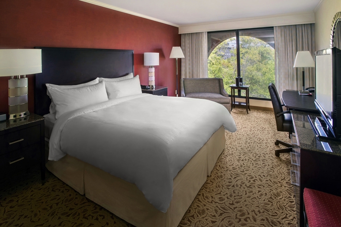 Imagen de la habitación del Hotel Boston Marriott Long Wharf. Foto 7