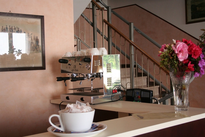 Imagen del bar/restaurante del Hotel Boston, Stresa. Foto 3