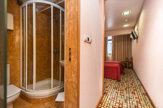 Imagen de la habitación del Hotel Botanico, Lisboa. Foto 10