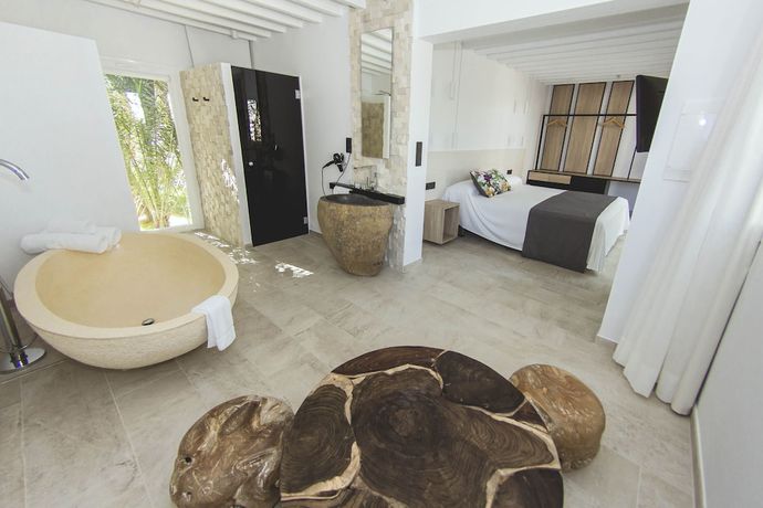 Imagen de la habitación del Hotel Botaniq Boutique. Foto 12