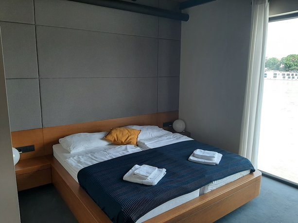 Imagen de la habitación del Hotel Botel Dunajsk&yacute; Pivovar. Foto 8