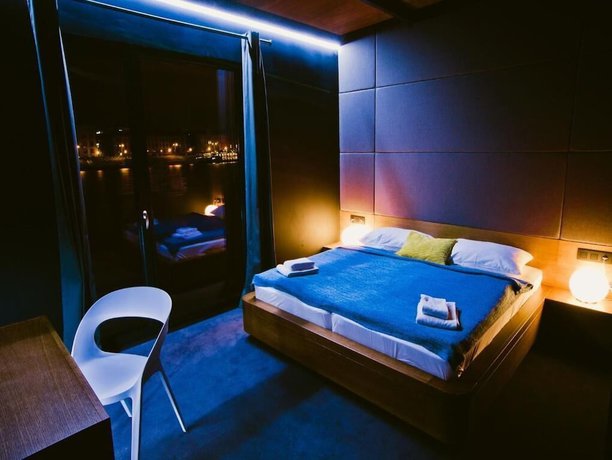 Imagen de la habitación del Hotel Botel Dunajsk&yacute; Pivovar. Foto 11