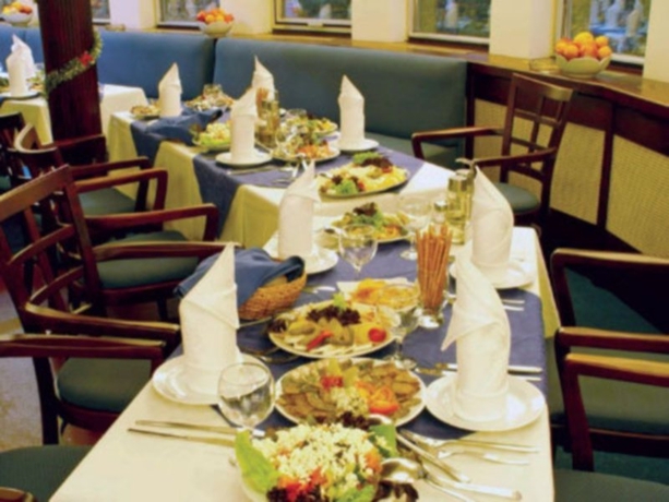 Imagen general del Hotel Botel Racek. Foto 3