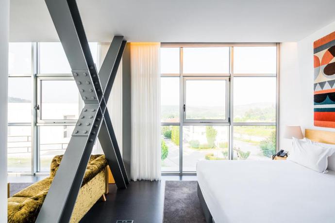 Imagen de la habitación del Hotel Boticas Art and Spa. Foto 10