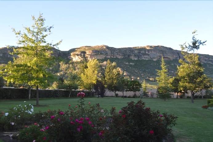 Imagen de los exteriores del Hotel Botleng Guest House. Foto 13