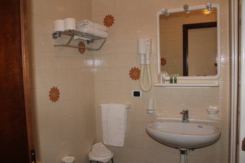 Imagen de la habitación del Hotel Bottamedi. Foto 6
