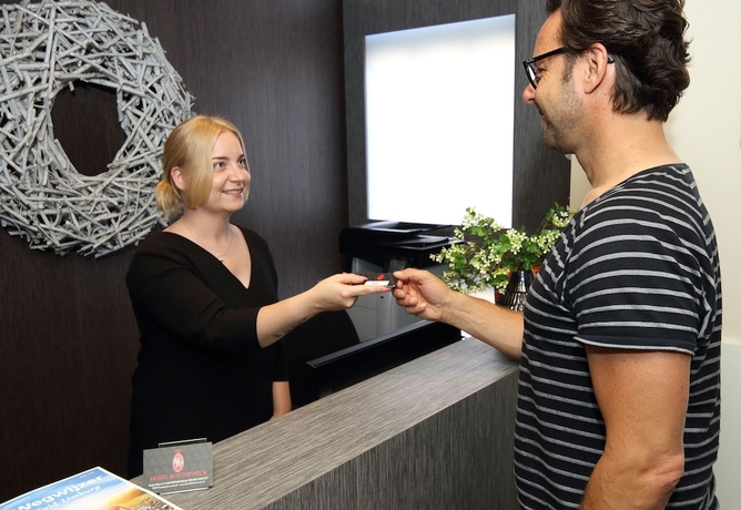 Imagen de los interiores del Hotel Botterweck. Foto 19